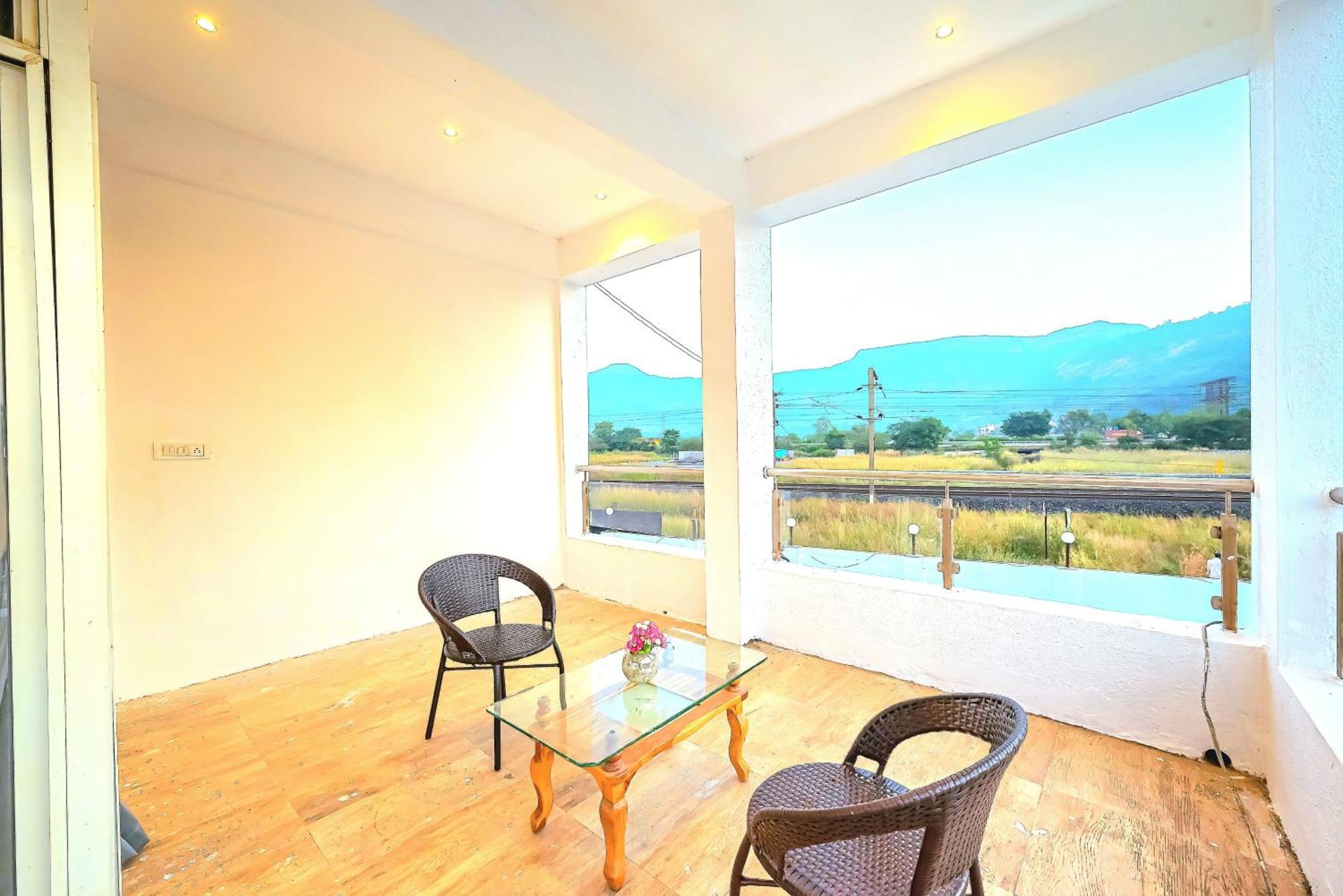 Empyrean Stay II 6Bhk Big Daddy Villa Ll Ac II Pvt Pool II Terrace View II Lux Lonavala Exteriör bild