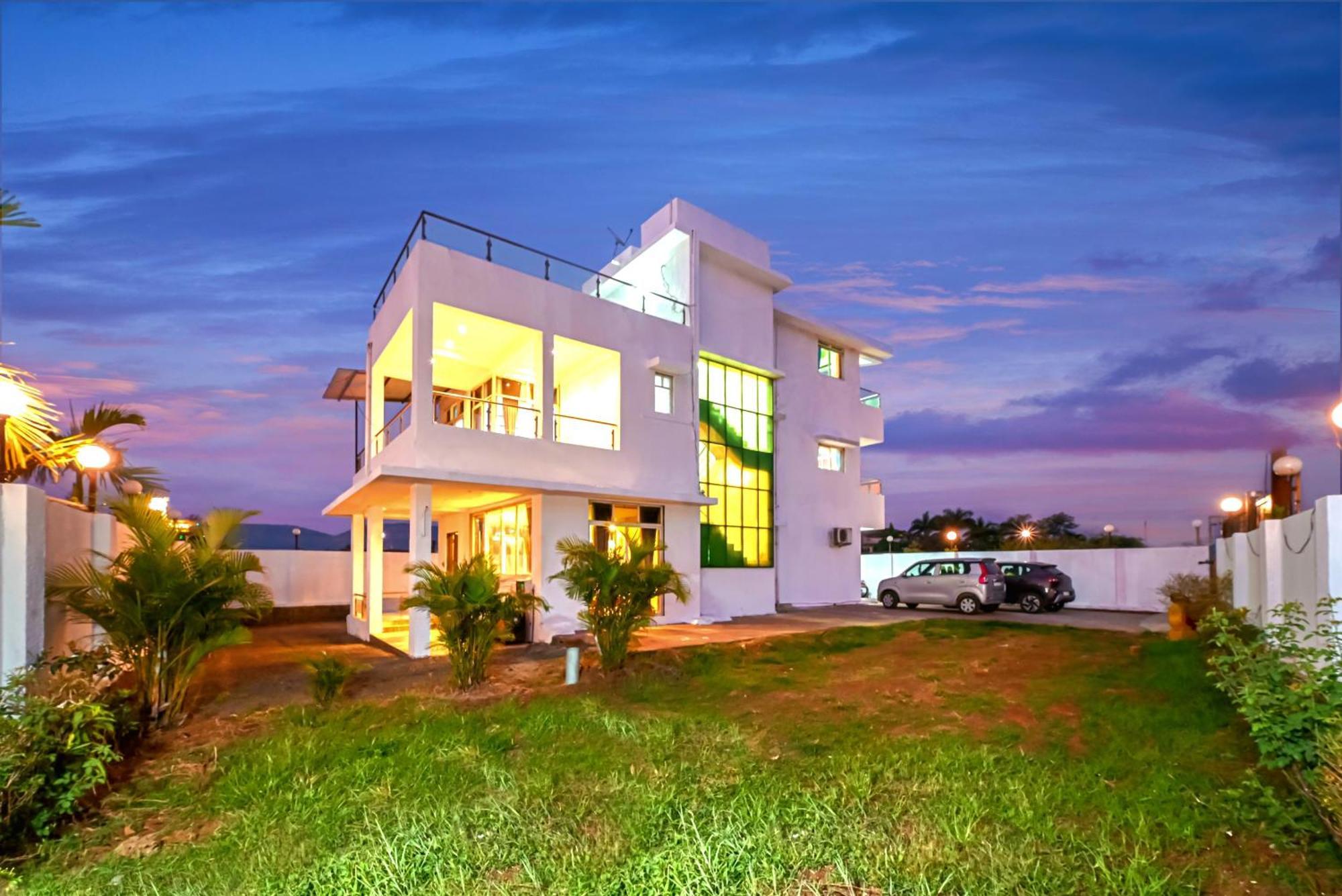 Empyrean Stay II 6Bhk Big Daddy Villa Ll Ac II Pvt Pool II Terrace View II Lux Lonavala Exteriör bild