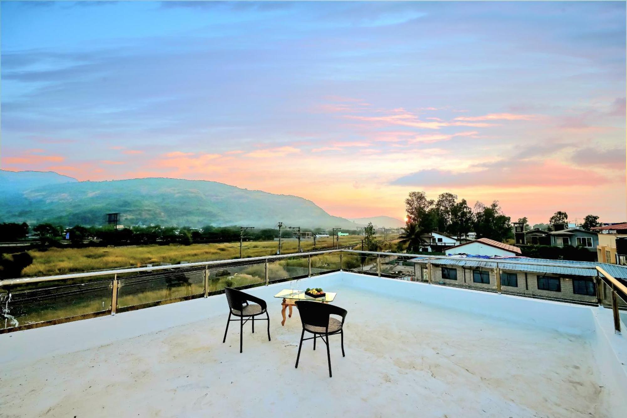 Empyrean Stay II 6Bhk Big Daddy Villa Ll Ac II Pvt Pool II Terrace View II Lux Lonavala Exteriör bild